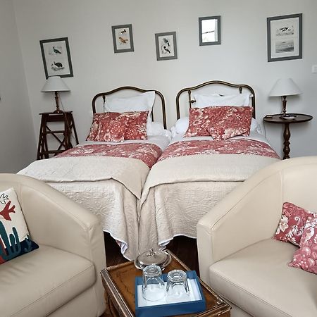 Bed and Breakfast Castel La Bergerie Laglorieuse Exterior foto