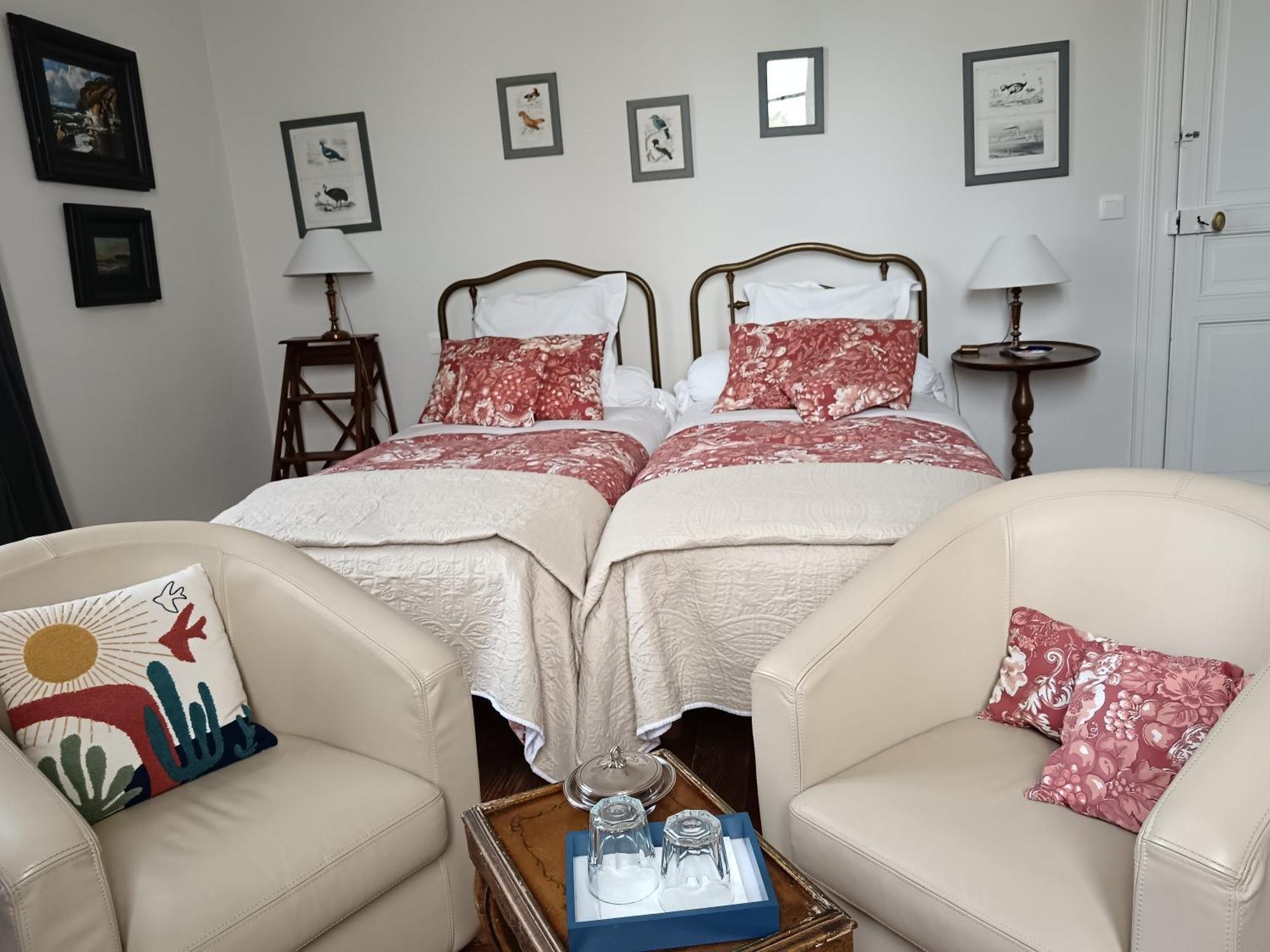 Bed and Breakfast Castel La Bergerie Laglorieuse Exterior foto