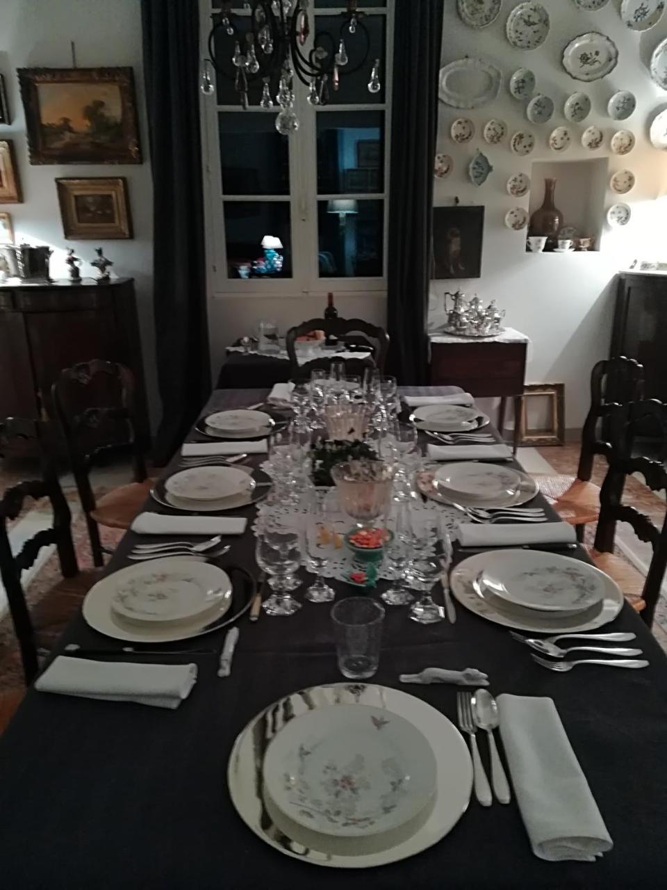Bed and Breakfast Castel La Bergerie Laglorieuse Exterior foto